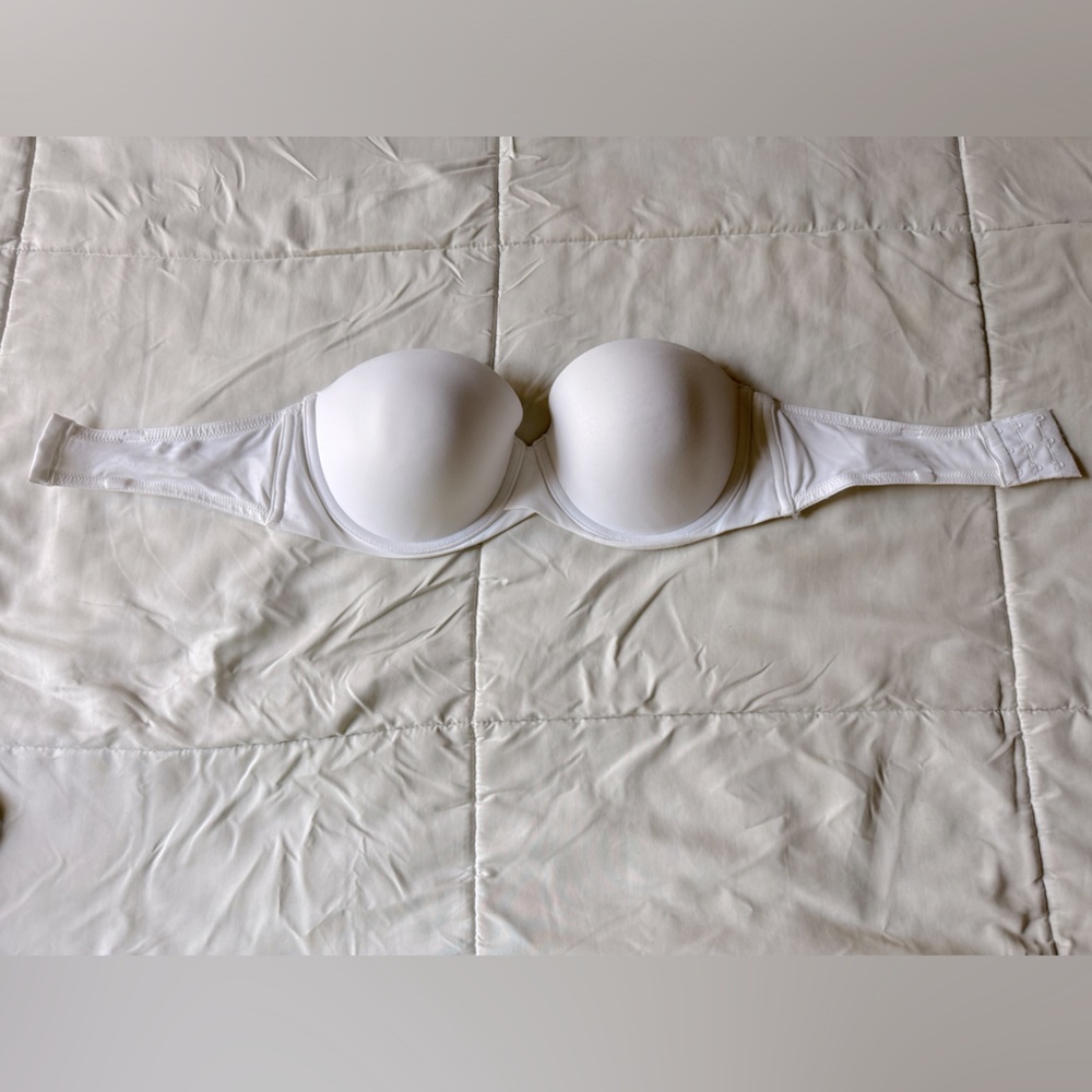 Women’s Strapless Bra